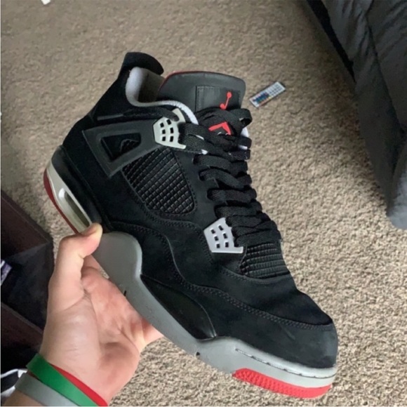 Jordan 4 Bred 2012 Release - Picture 2 of 4